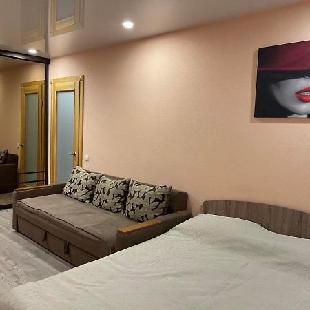 Luxury Apartment Lavina Sumy Esterno foto